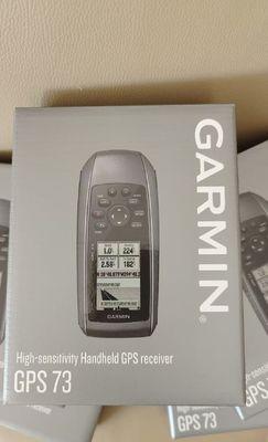 Garmin 73 handle GPS Experience the Outdoors with GPS 73 1.4" X 2.1" Display Lightweight and Durable