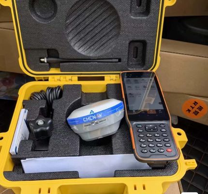 CHCNAV I76/X13 GNSS receiver  Integrated Full Wave Fence Antenna™ Technology With Internal Ground Plane GNSS Antenna for GPS RTK QZSS L1C