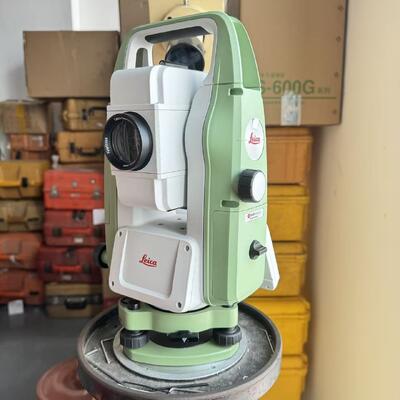 Leica TS03 Total Station with 5'' Accuracy 1000m Non Prism Distance and 30X Magnification for Surveying